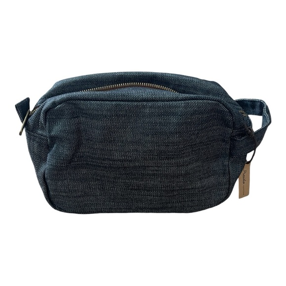 ✨🆕 and Never Been used TikTok Toiletry bag - Picture 5 of 5